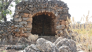 Asırlardır harçsız ayakta duran yapıtlar: 