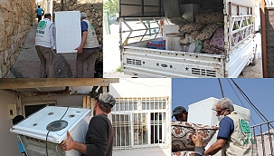 Midyat Umut Kervanı’ndan 5 kişilik aileye ev eşyası yardımı 