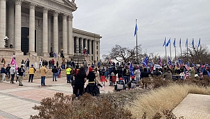 ABD'de Trump yanlıları seçimlerin onaylanacağı kongreyi bastı 