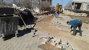 DARGEÇİT'TE YOL BAKIM VE ONARIM ÇALIŞMALARI SÜRÜYOR