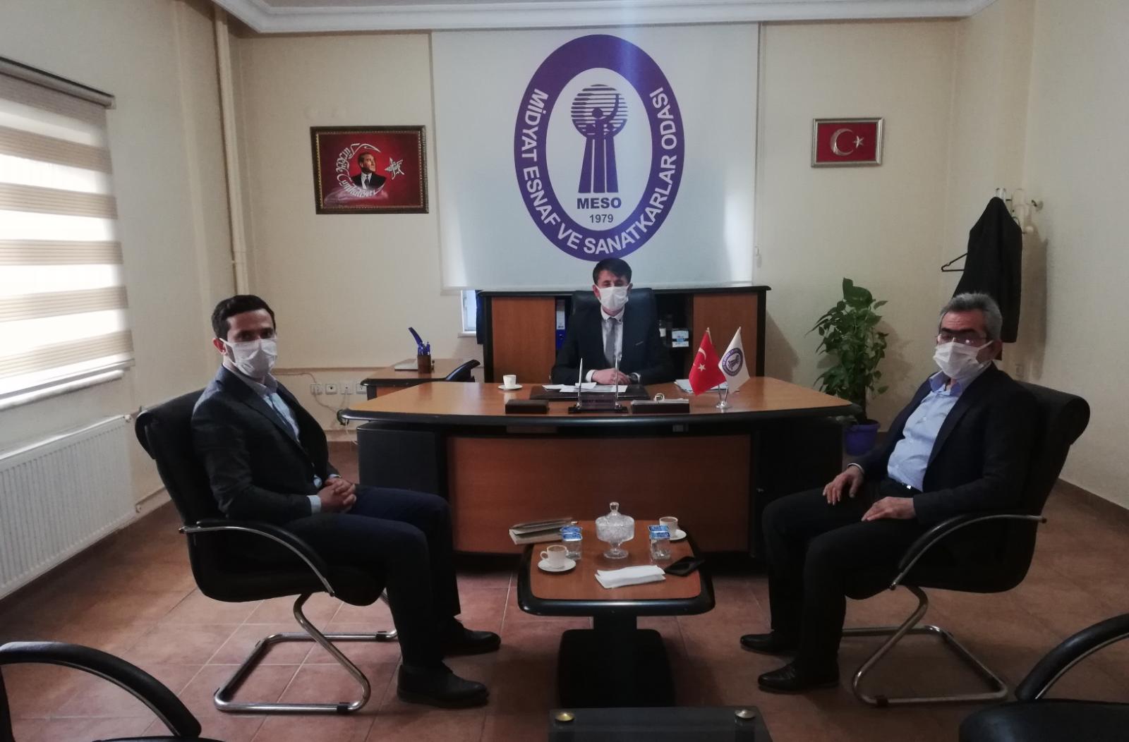 HÜDA PAR Midyat İlçe Başkanlığından Esnaf ve Sanatkârlar Odasına ziyaret