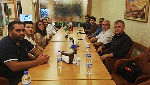 HÜDA PAR “24 Temmuz Gazeteciler ve Basın Bayramı”nda gazetecileri unutmadı