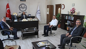 HÜDA PAR'dan Müftü Pekim'e Camiler ve Din Görevlileri Haftası ziyareti