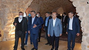 AK Parti Genel Başkan Yardımcısı Yazıcı Midyat'taydı