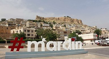 Mardin'de gösteri ve yürüyüşler yasaklandı   