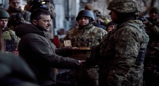 Zelenskiy: Ordumuz gelecek yıla hazırlanıyor