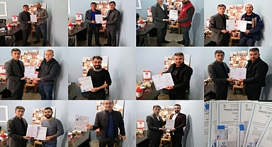 MİDYAT'TA İLK DEFA YAPILAN MYK SINAVLARINDA BAŞARILI OLANLARA BELGELERİ VERİLDİ