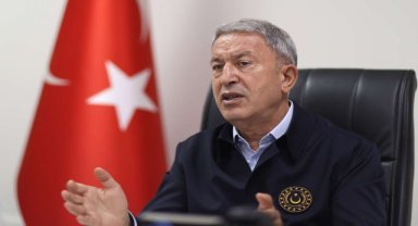 Depremin etkilediği bölgelerde 10 bin 738 askere izin verildi