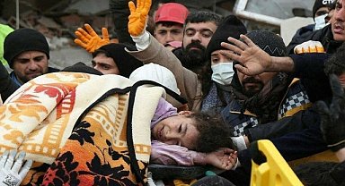 Depremin hüzün dolu fotoğrafları