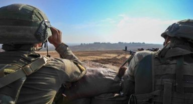 Suriye'den Türkiye'ye geçmeye çalışan 9 kişi yakalandı