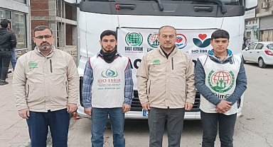 Umut Kervanı Batman deprem bölgesine bir TIR insani yardımı daha gönderdi