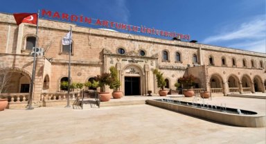 Mardin Artuklu Üniversitesinden depremzedelere yönelik eğitim seferberliği 