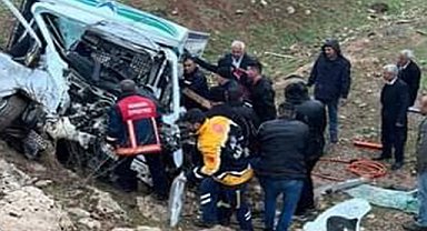 Midyat'ta trafik kazası : 1 ölü 7 yaralı