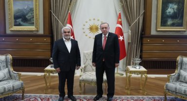 Cumhurbaşkanı Erdoğan, HÜDA PAR Genel Başkanı Yapıcıoğlu'nu kabul etti