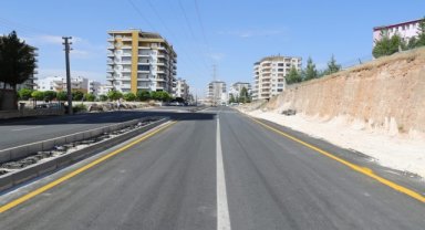 Midyat ilçe merkezinde sıcak asfalt çalışmaları tamamlandı