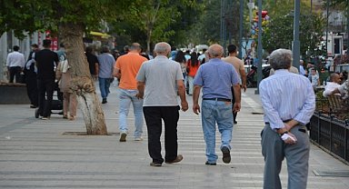 Emekliler: Dayanacak gücümüz kalmadı