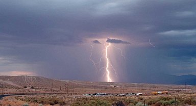 Gaziantep'te yıldırım düştü: 200 dönüm mera zarar gördü