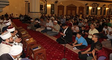 Midyat'ta Mevlid Kandili dua, ibadet ve salavatlarla ihya edildi