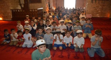 Tarihi Ulu Camii'nde "Hayat Namazla Güzeldir" etkinliği düzenlendi