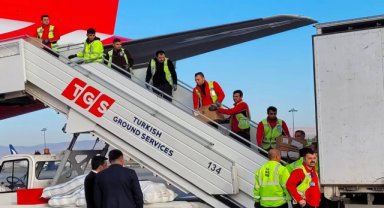 Sağlık Bakanlığı: Gazze'ye ilaç ve tıbbi malzeme taşıyan uçak, Mısır'a ulaştı