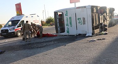 Şanlıurfa'da yaşanan kaza anı güvenlik kameralarına yansıdı