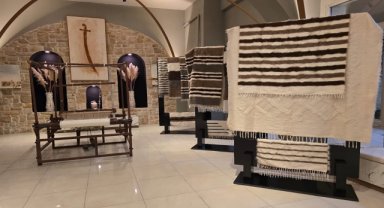 Binlerce yıllık ilmekler: Hasankeyf'te tiftik dokuma geleneği yaşatılıyor