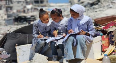 İşgalin eğitim katliamı: 232 eğitim kurumu yok edildi, 18 binden fazla öğrenci şehit