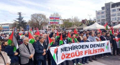 Gazze için yeniden yola çıkacak filolara Sakarya'dan destek yürüyüşü