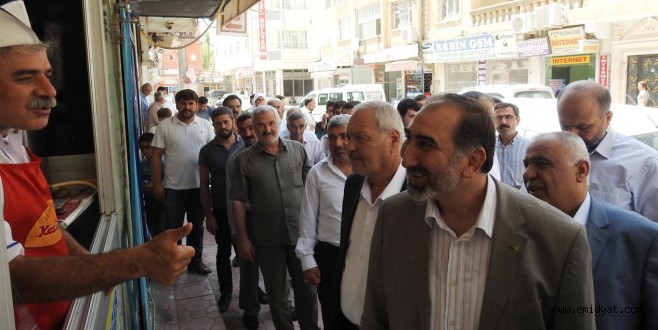 HÜDA PAR Nusaybin esnafını ziyaret ederek sıkıntılarını dinledi