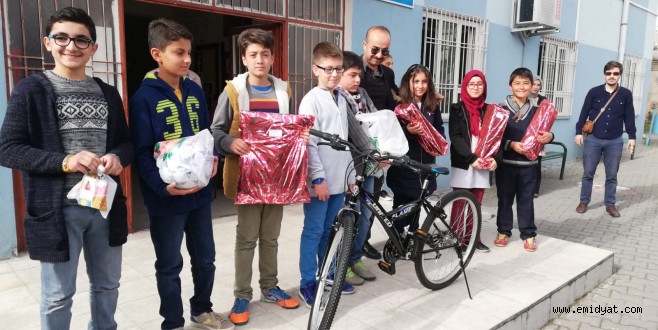 Siyer Sınavı'nda dereceye girenlere ödülleri verildi