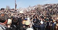Şeyh Said`in torununu on binler uğurladı